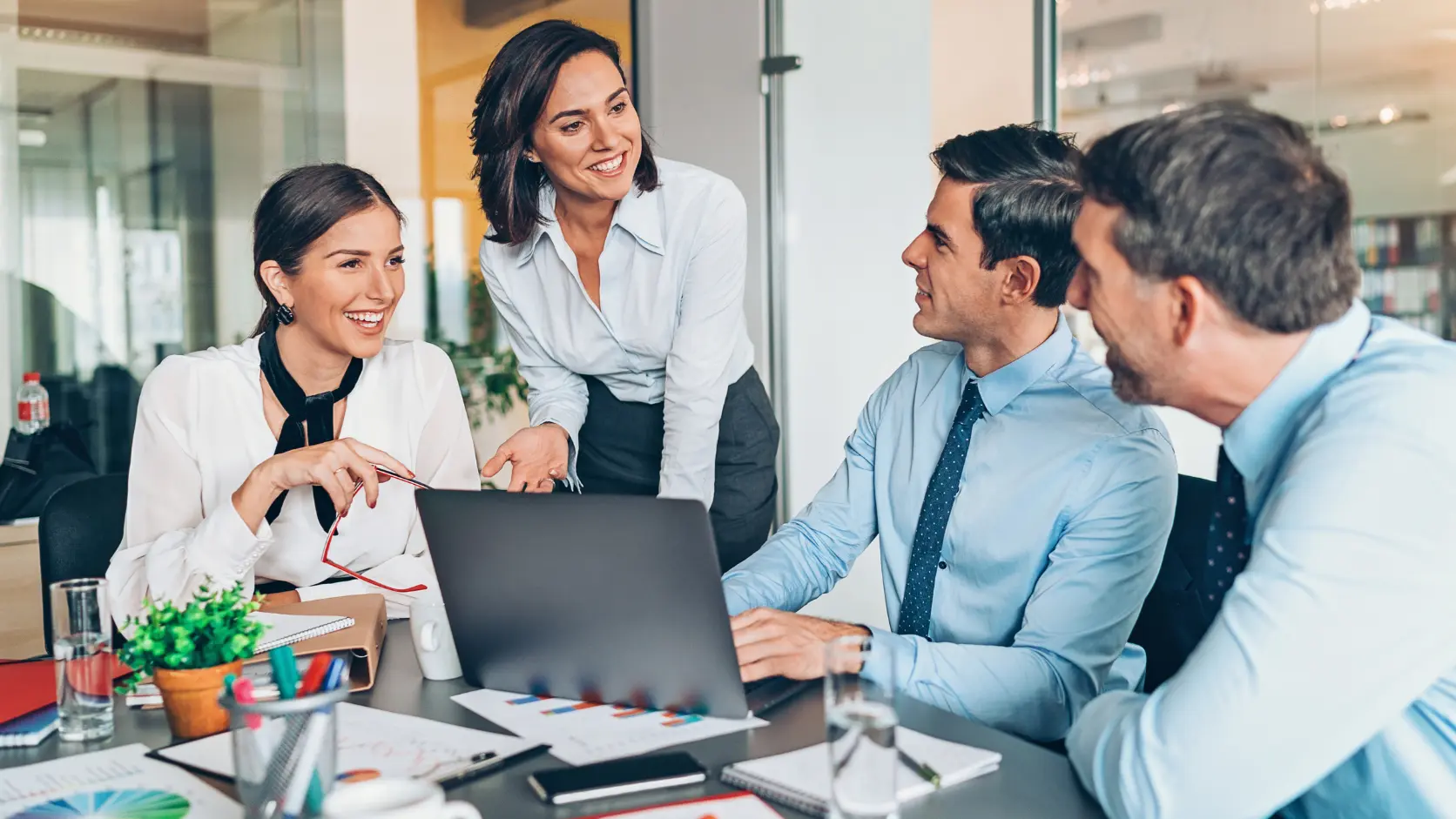 Getme AI content workflow drafting a business blog post in brand voice.