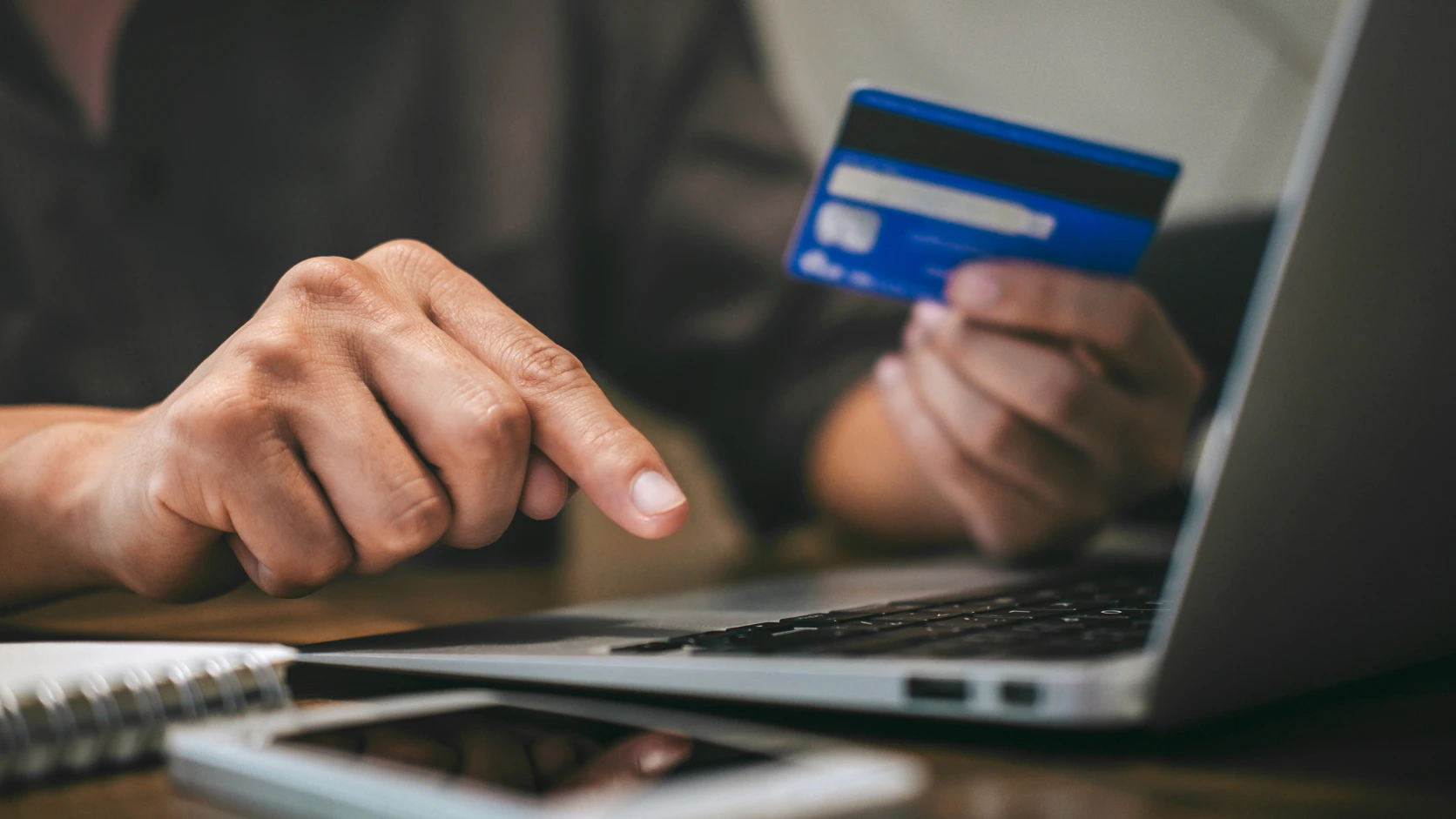 AI financial ledger recording payments, refunds, and gateway fees.
