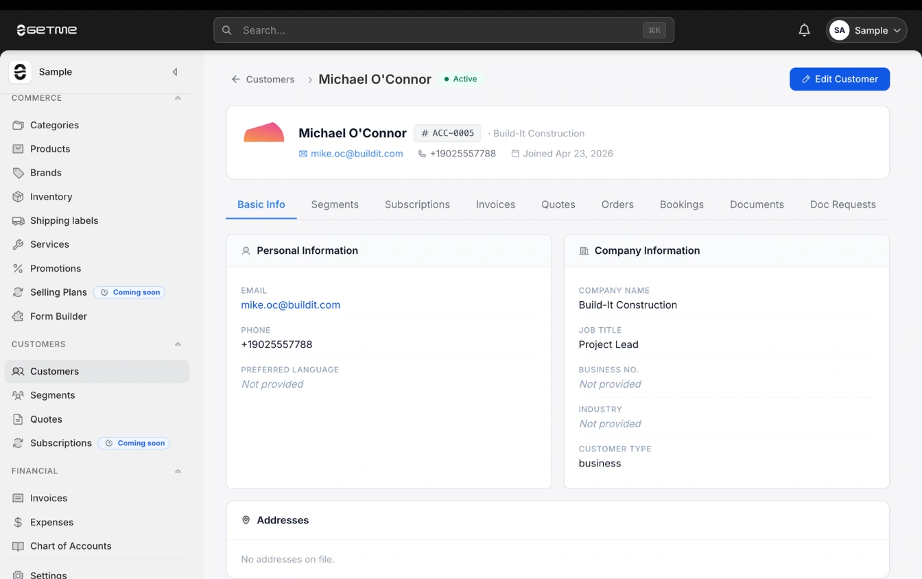 Getme CRM customer record with structured personal, company, address, account, tax, and payment fields.